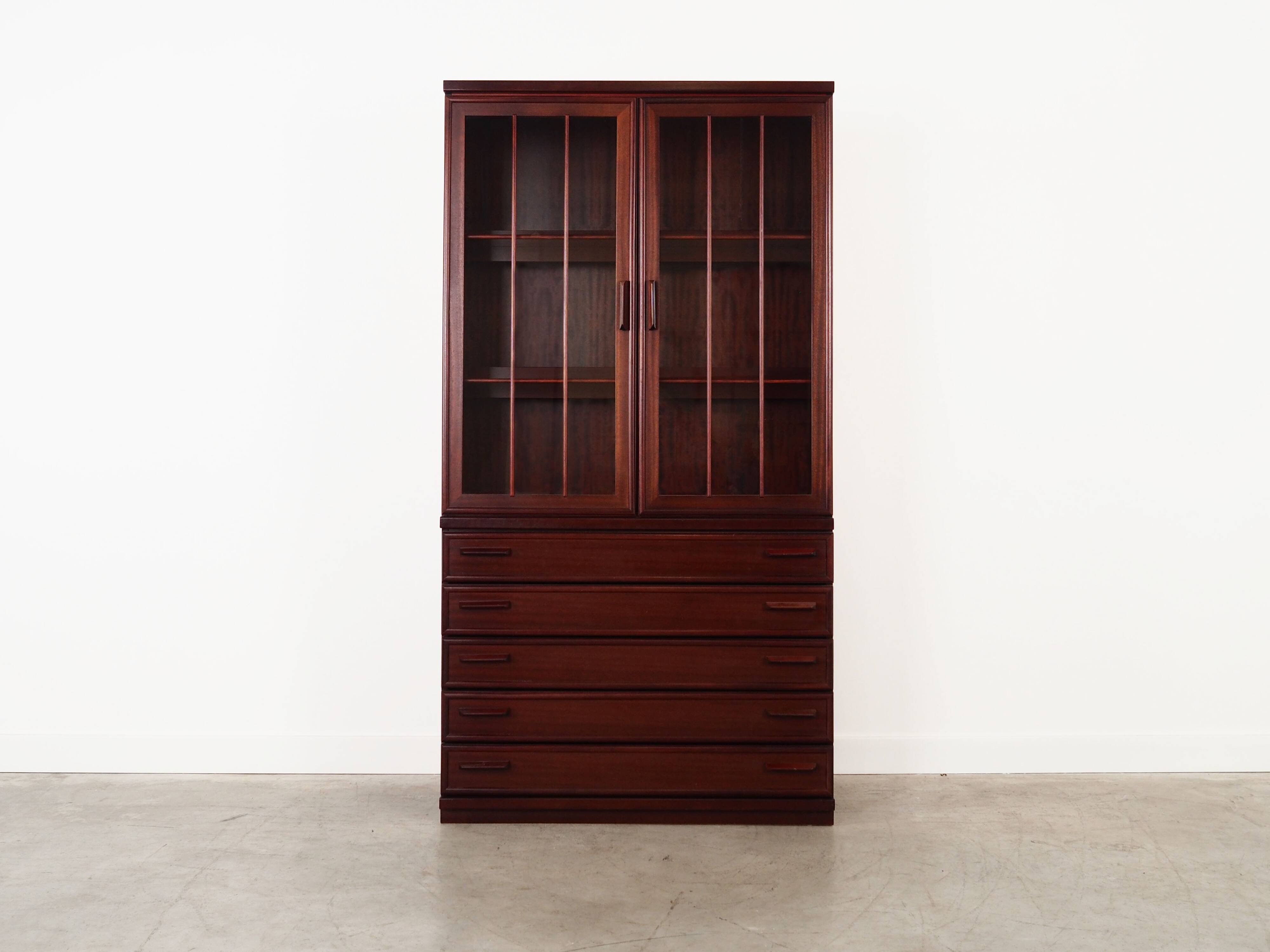 Mahogany showcase, Danish design, 1970s, production: Denmark