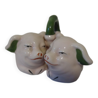Porcelain pigs salt shaker