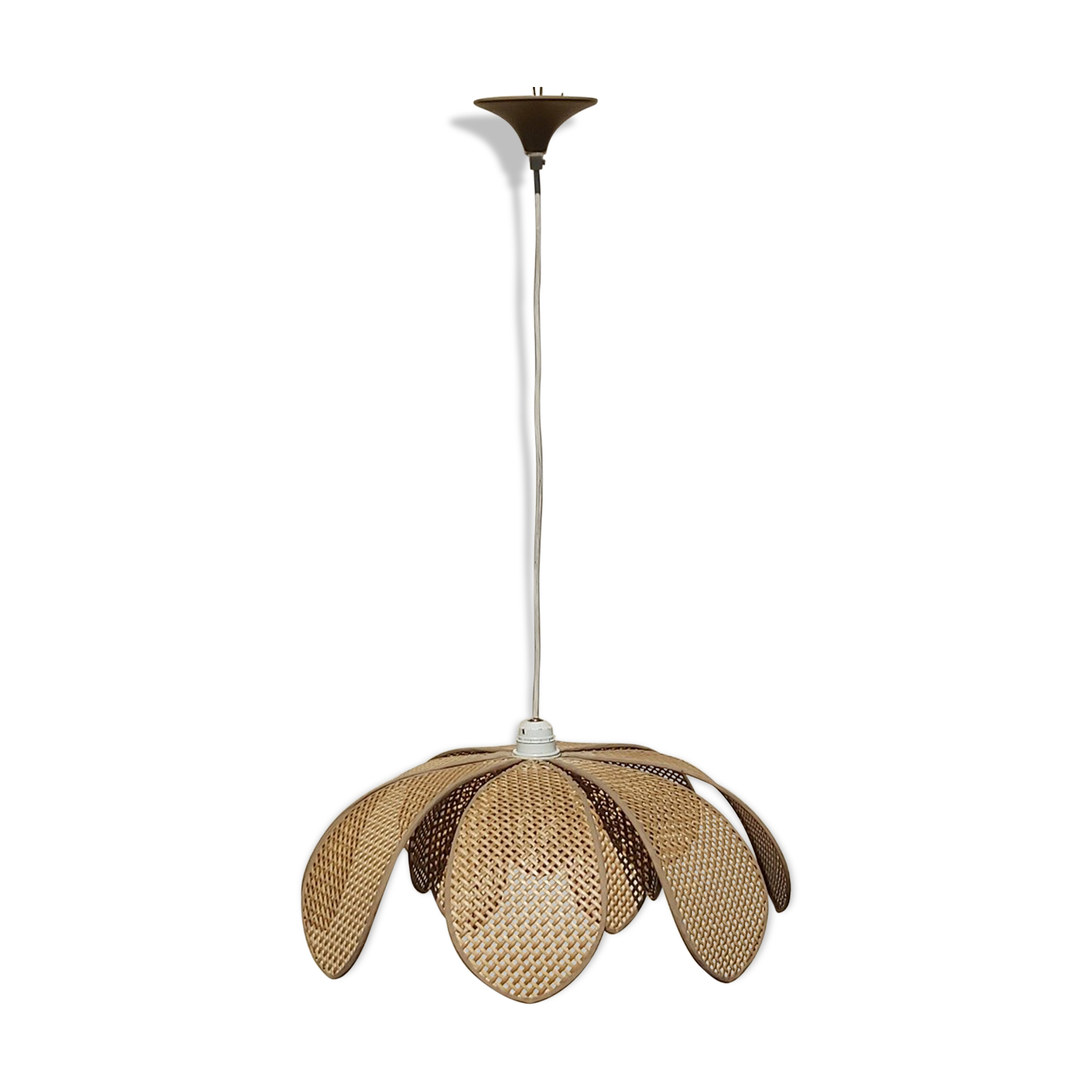 Vintage rattan canning flower suspension