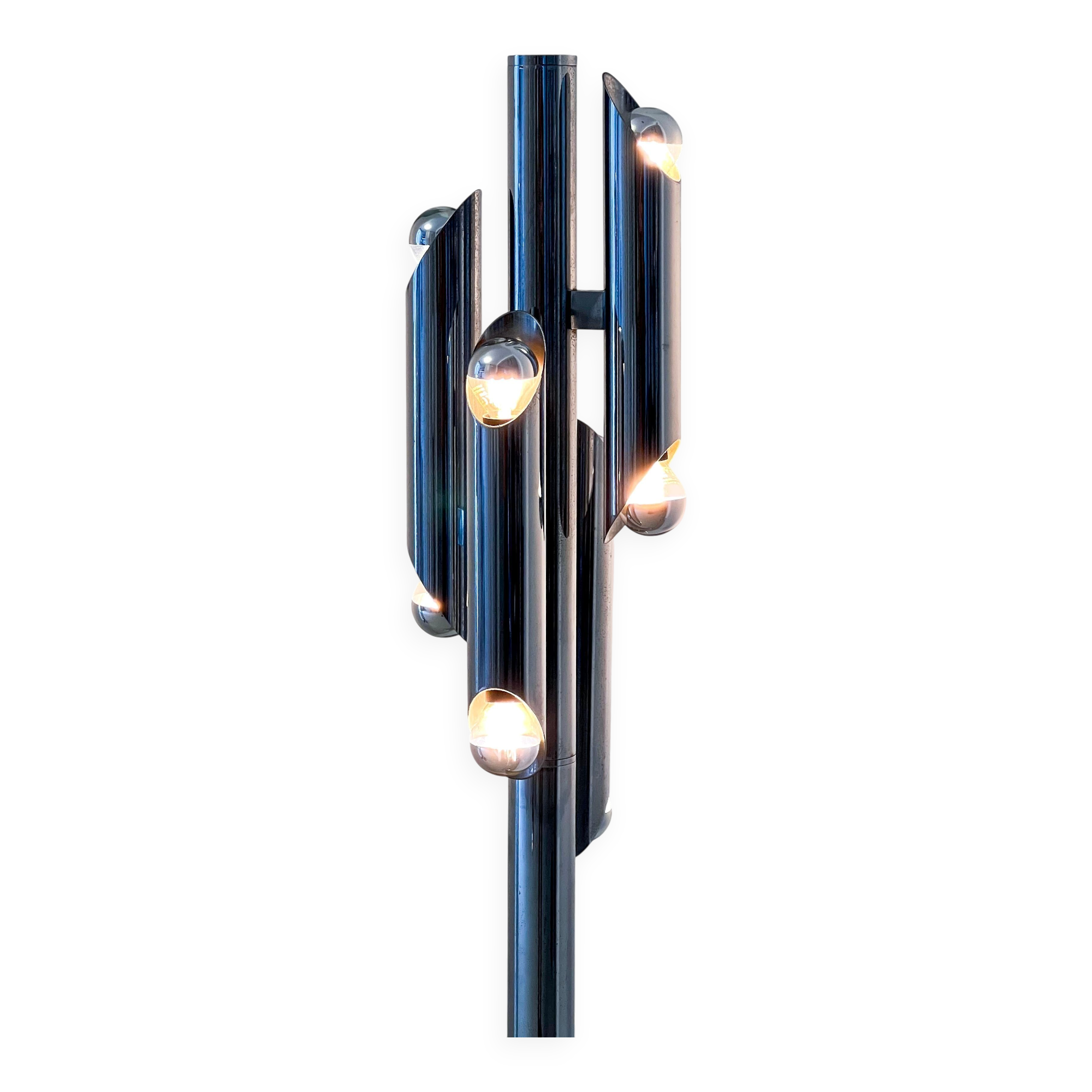 Sculptural tubular floor lamp in chrome metal, Space Age, Reggiani style