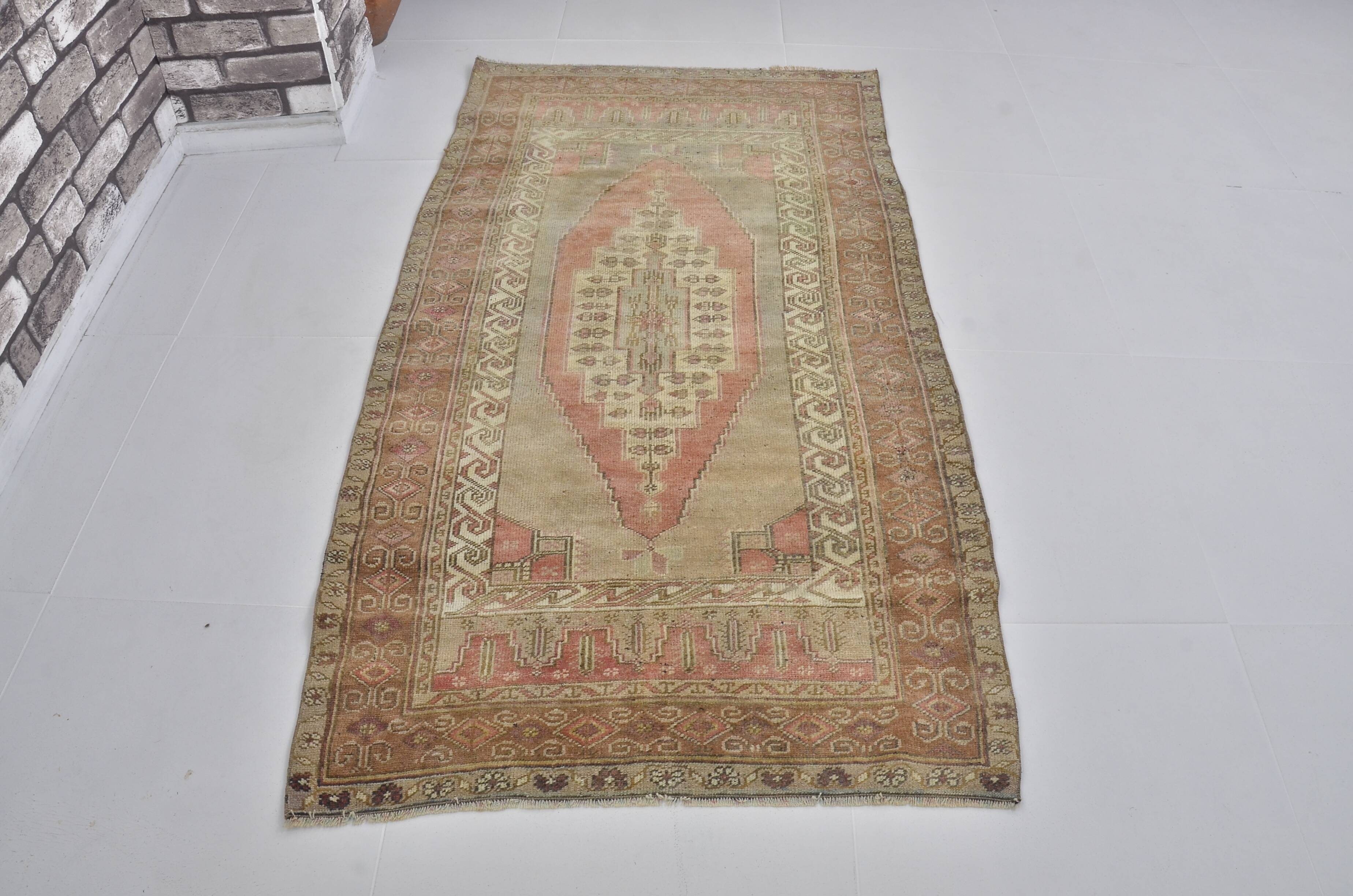 Oushak Anatolian Floor Carpet
