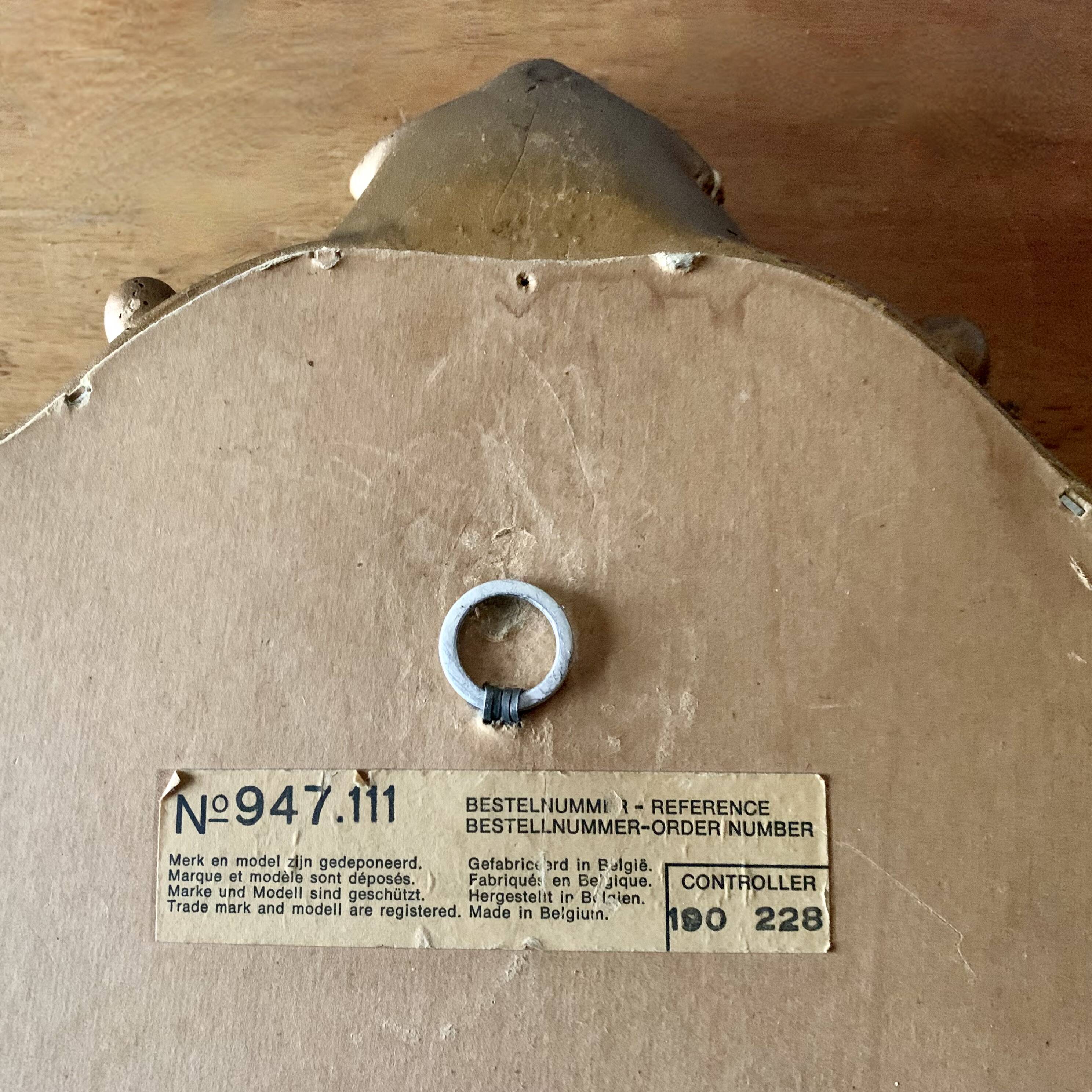 Vintage wall mirror in golden resin - rococo style