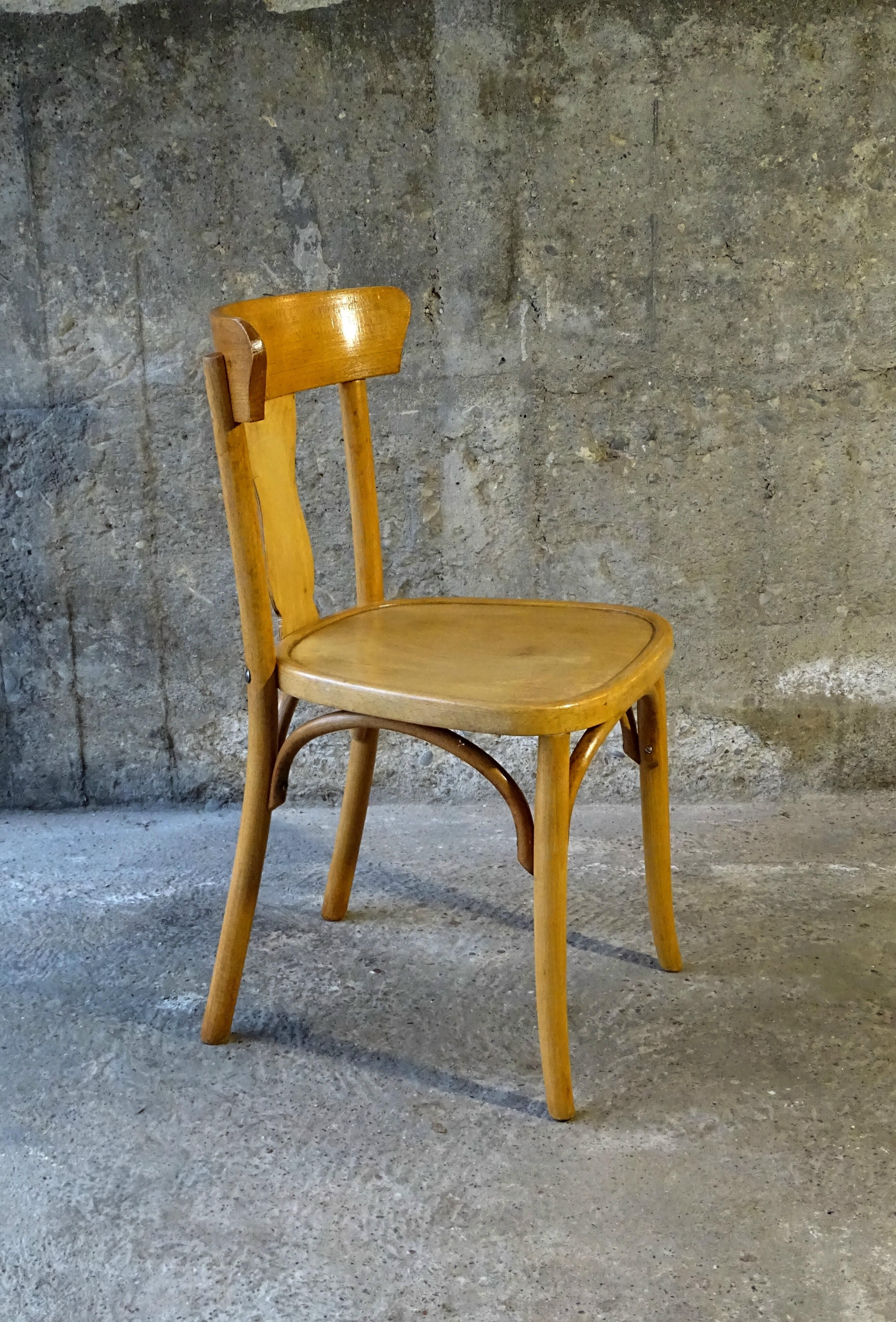 Vintage wood-curved bistro chair 1960