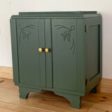 Bedside art deco green pomegranate