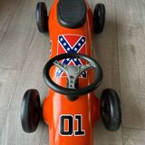 Customised General Lee carrier