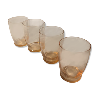 Lot of 4 pink glasses