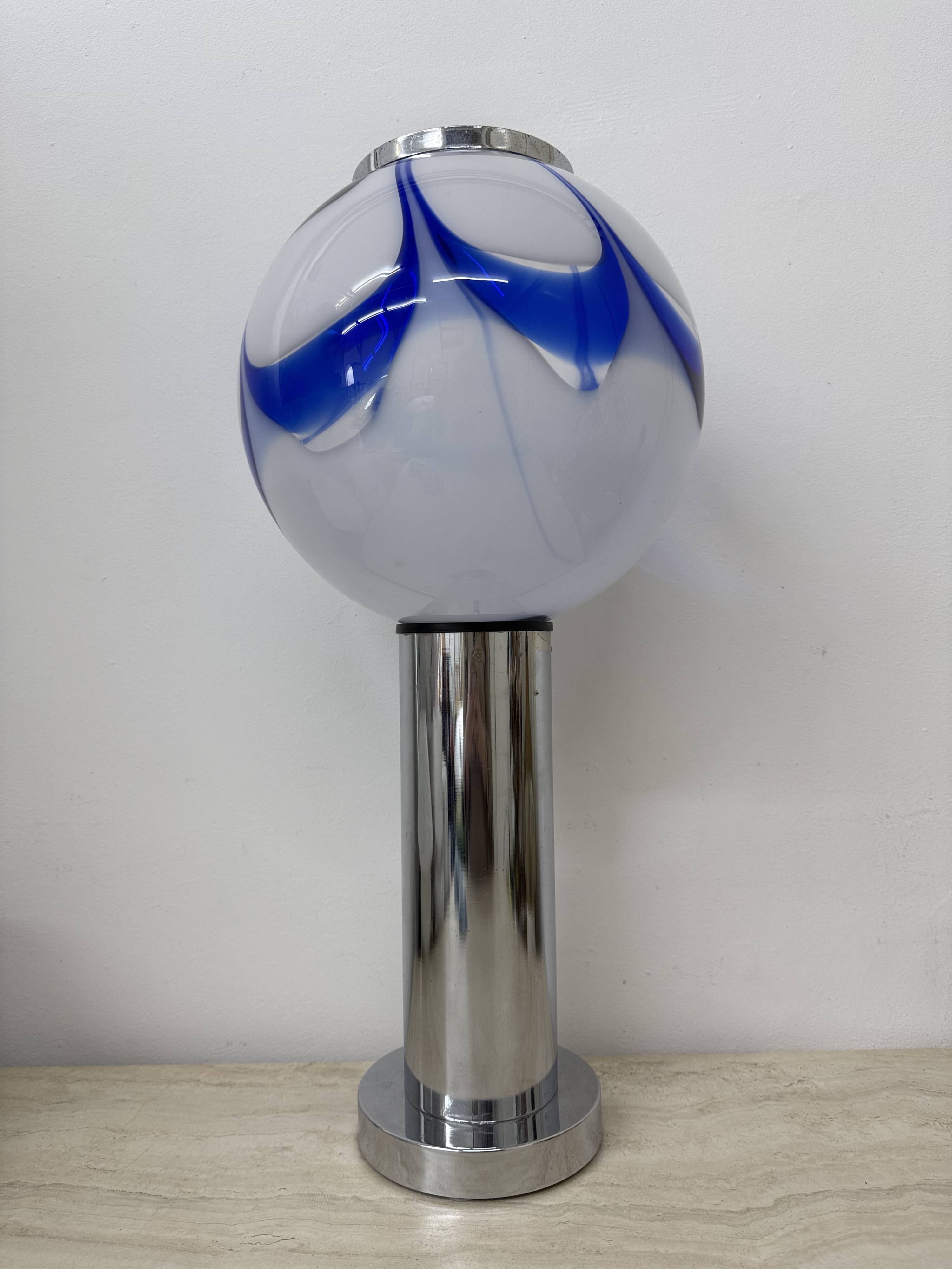 Mid – century Large glass table lamp with blue swirl , 1970s Italy