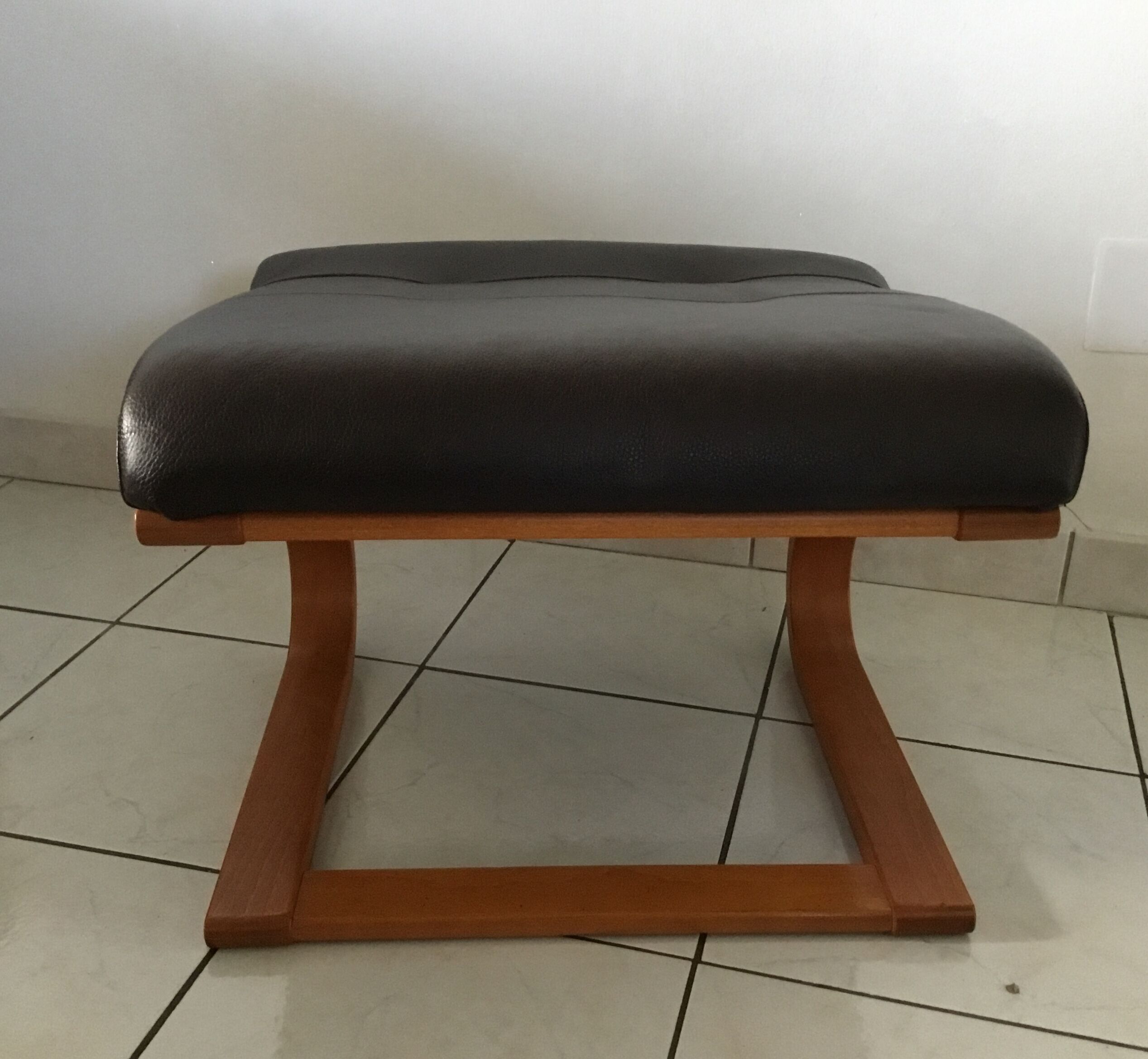 Leather armchair, Nelo Sweden