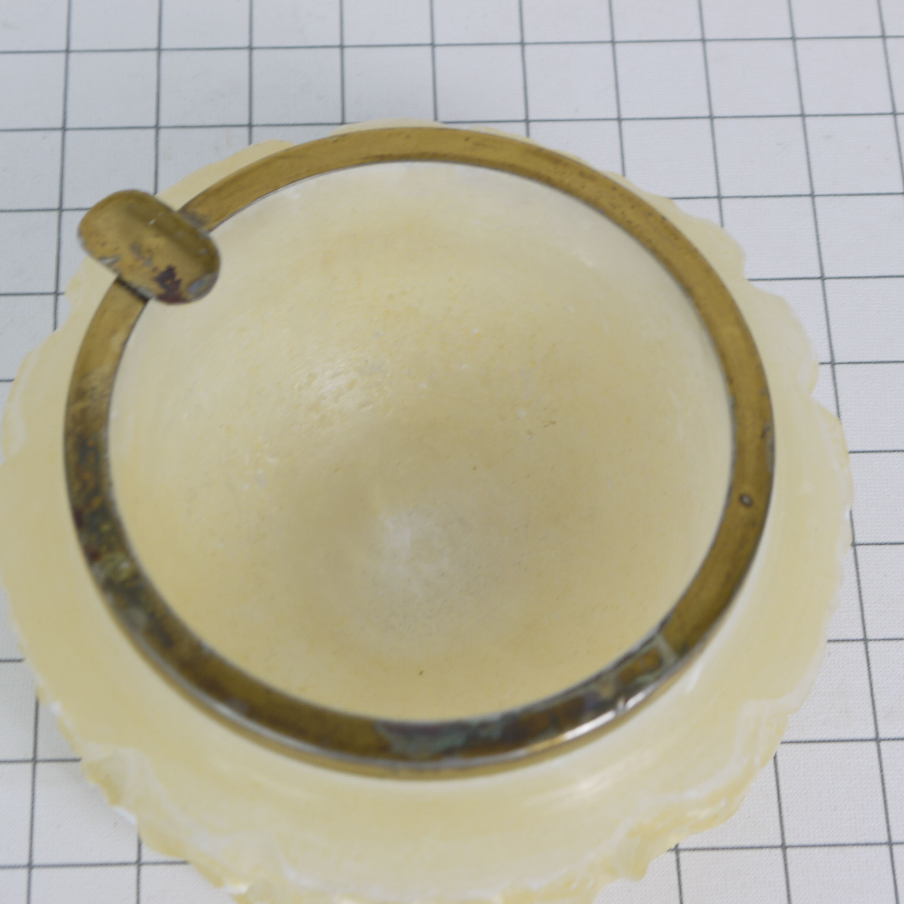 Onyx ashtray / Alabaster