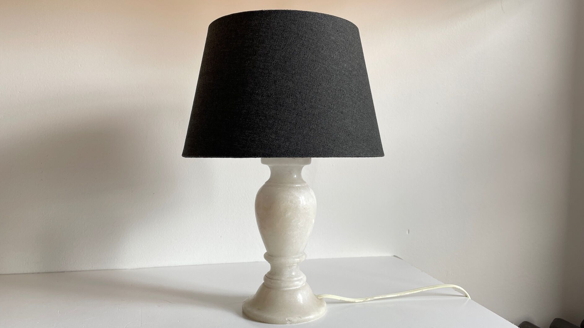 Lampe pieds en pierre d’albatre vintage