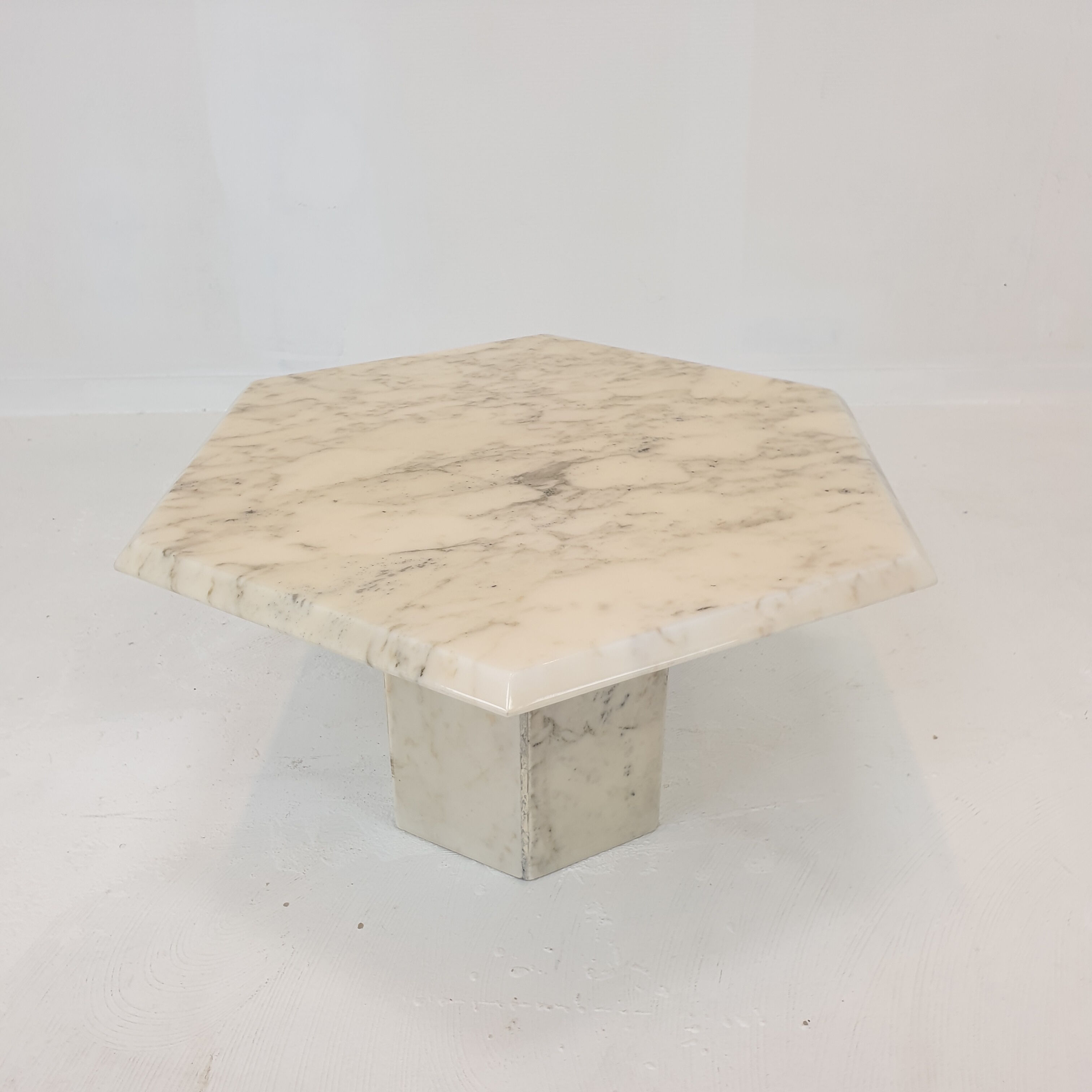 Set of 3 Italian Carrera Marble Side Tables, 1980s