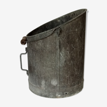 Old coal bucket early XXth