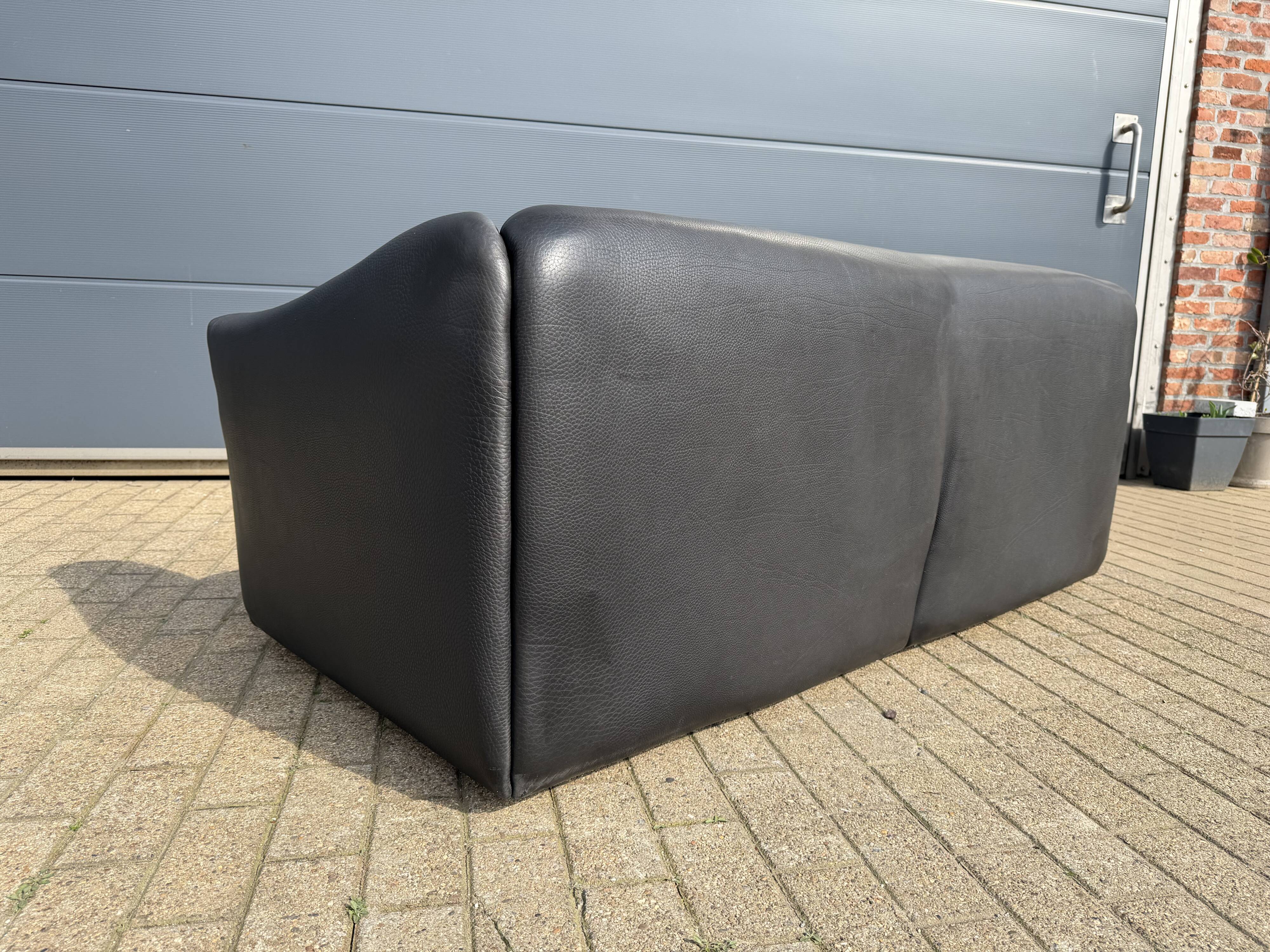De Sede Ds47 3-seater in buffalo leather NECK 5 mm black leather
