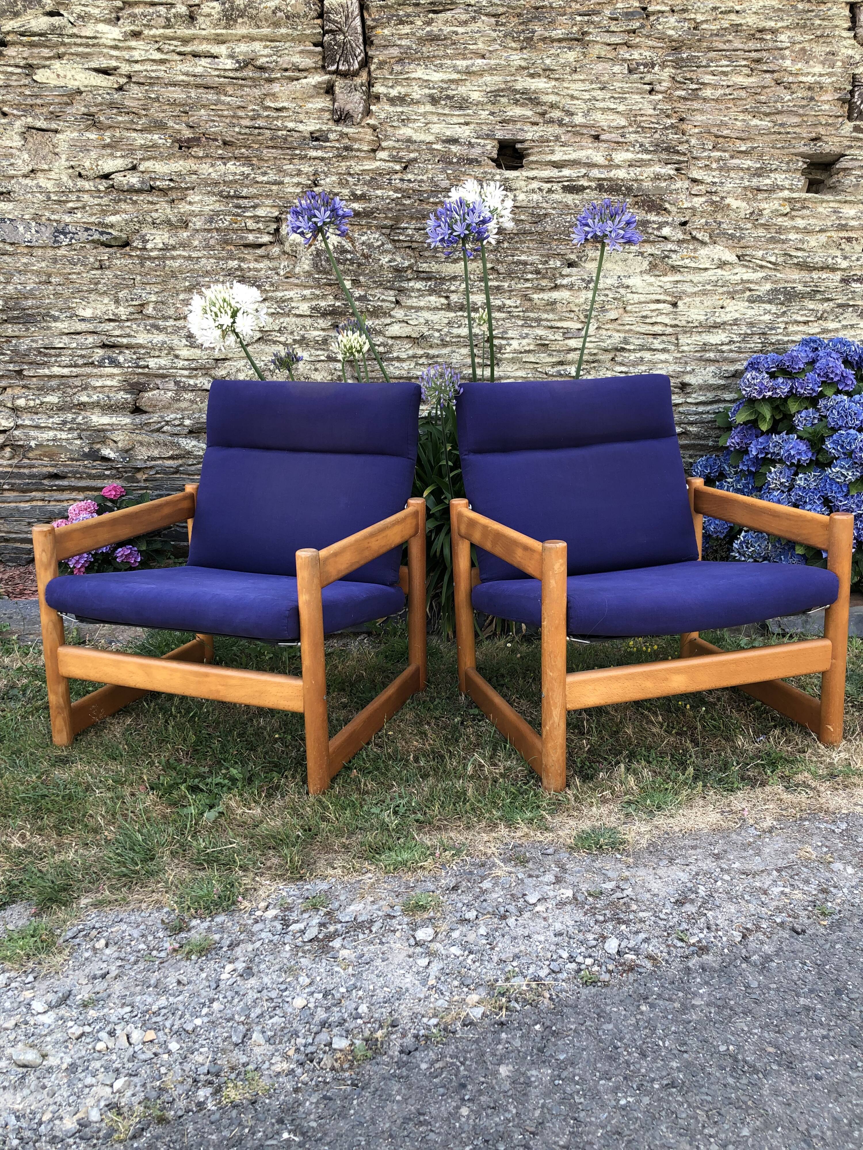 Duo de fauteuils vintage en hêtre lupton morton de john morton