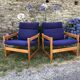 Duo de fauteuils vintage en hêtre lupton morton de john morton
