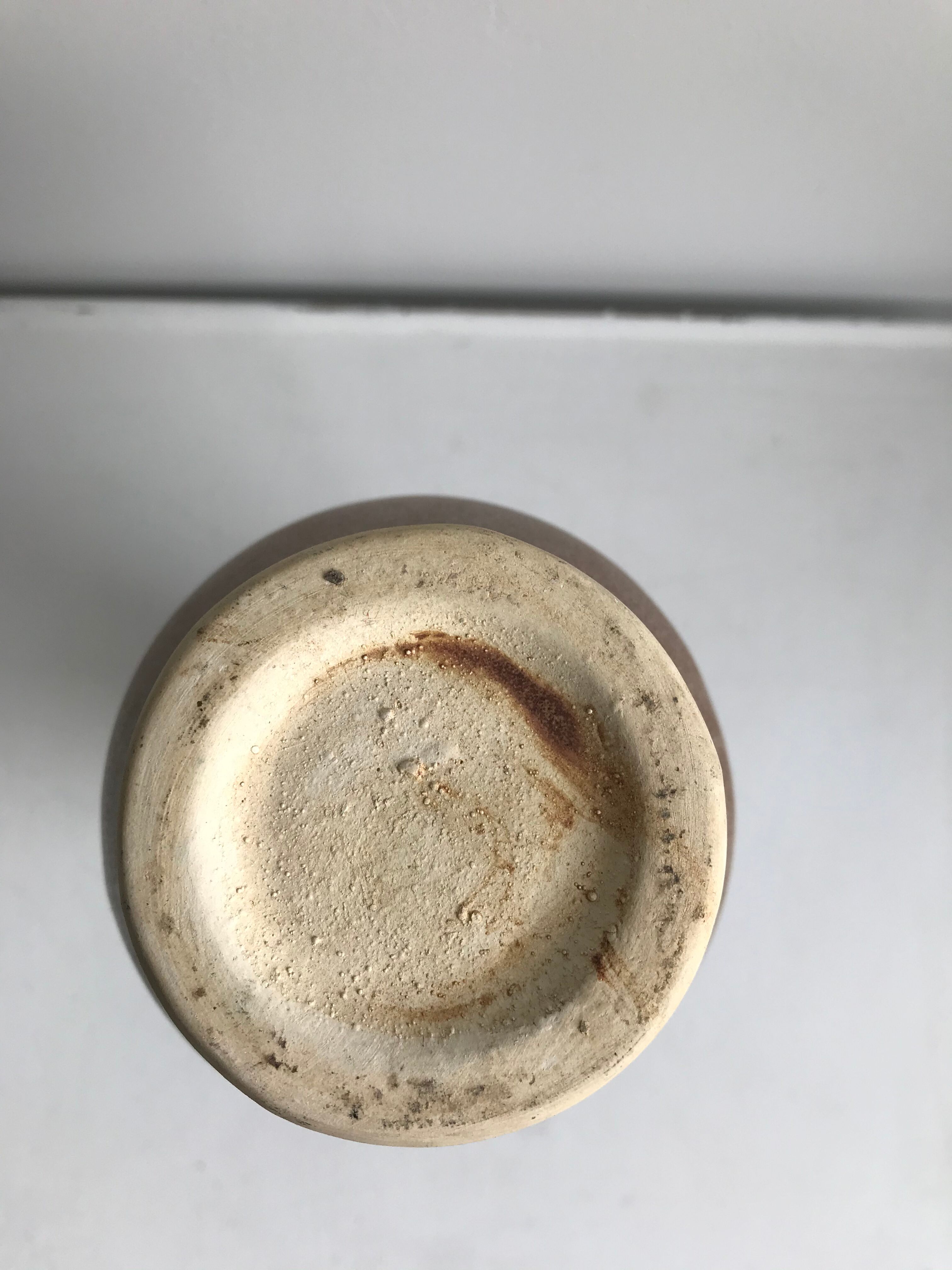 Ceramic vase