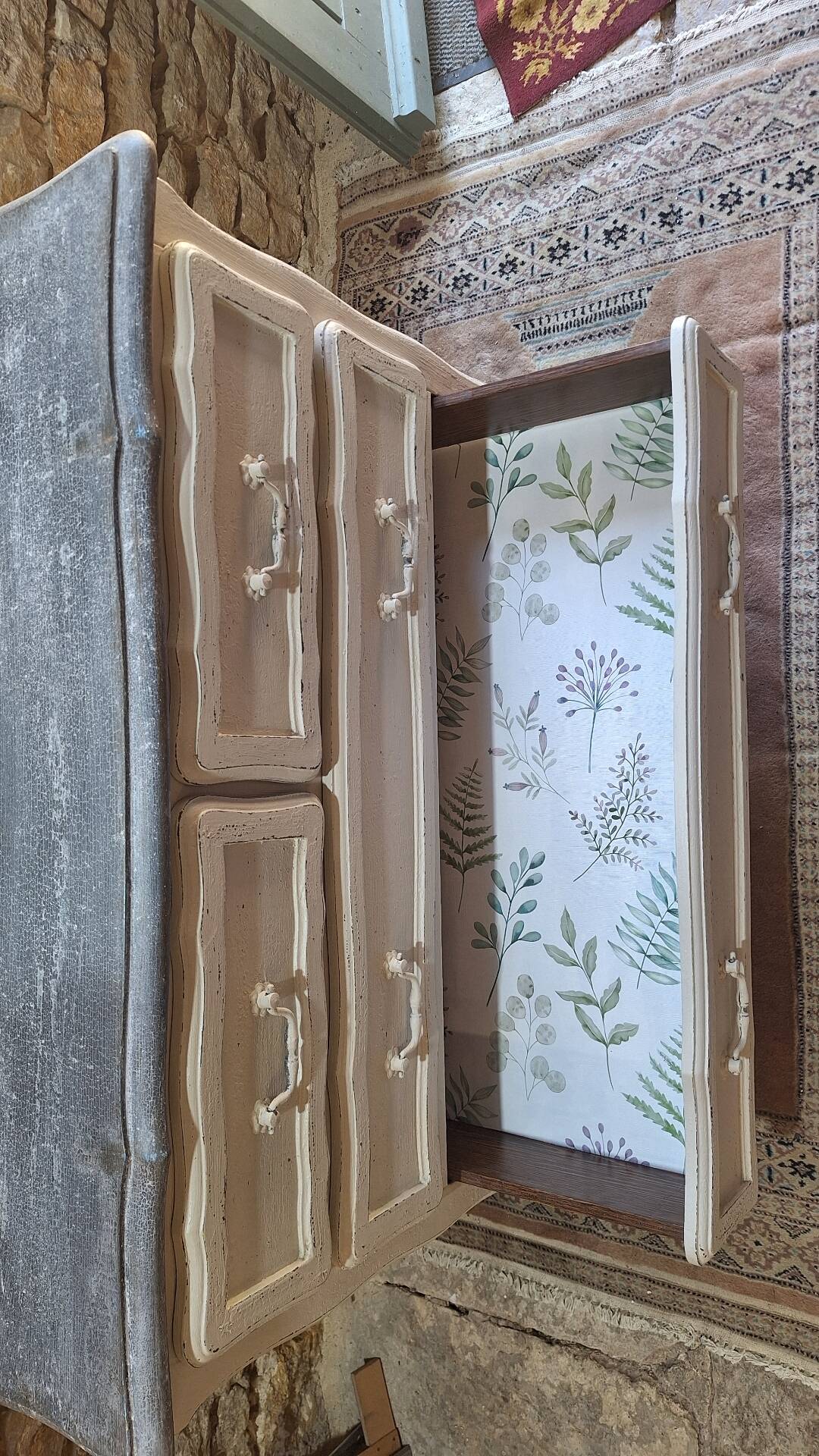 Commode