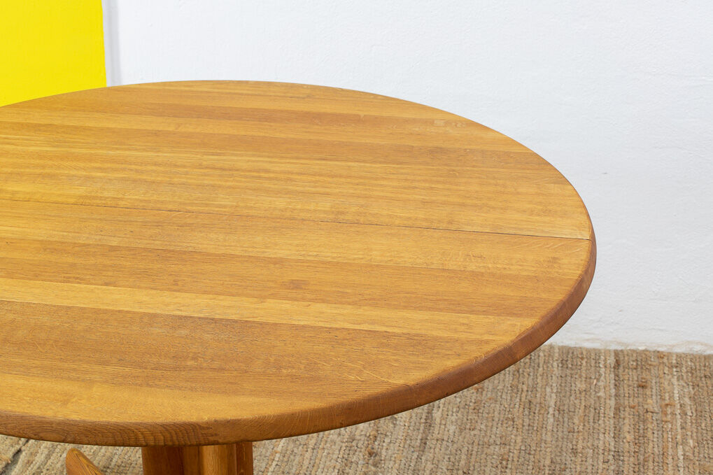 Vintage Scandinavian table Denmark – 115.5 cm