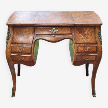 Beautiful marquetry dressing table with floral decoration, all curved (curved) faces in Louis XV style.