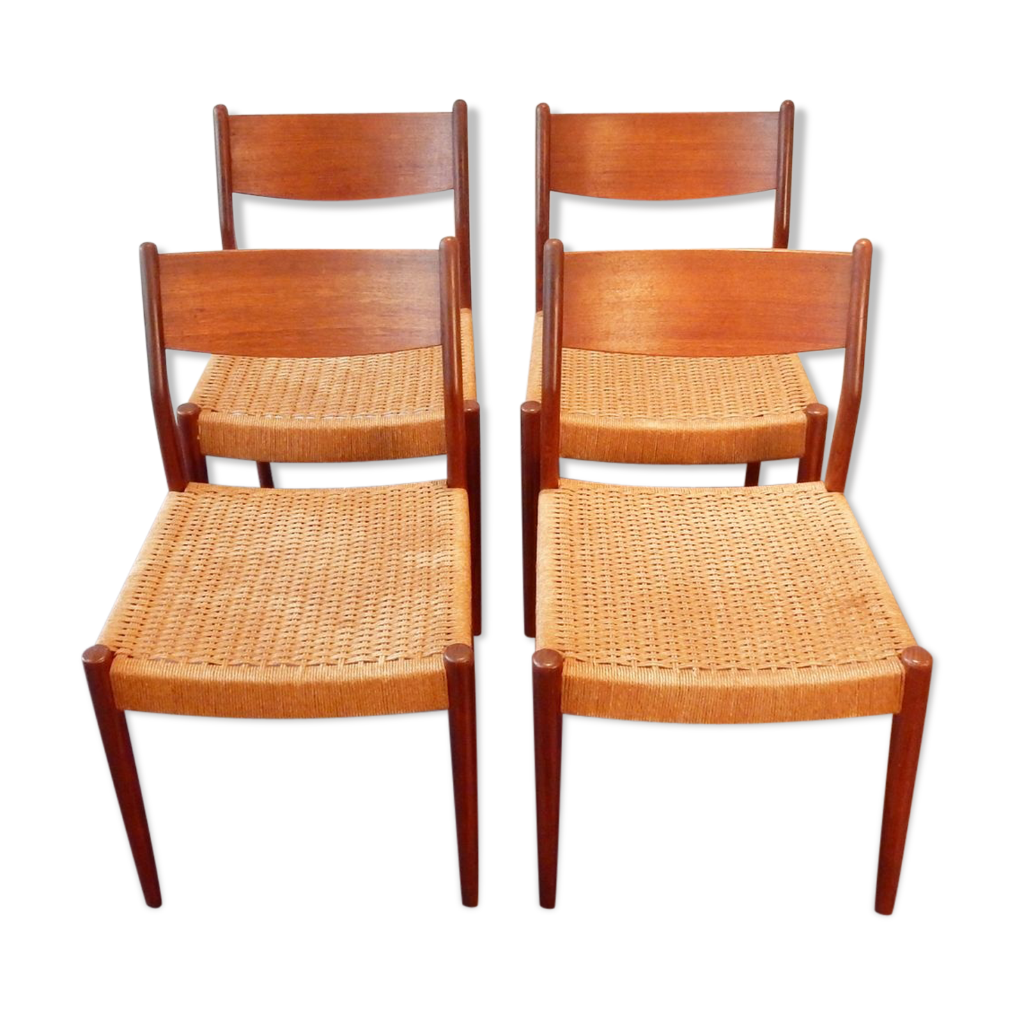 Vintage lounge chairs with rope seats