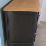 Crossbow chest of drawers