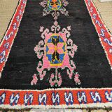 Authentic vintage boucherouite rug made from recycled cotton