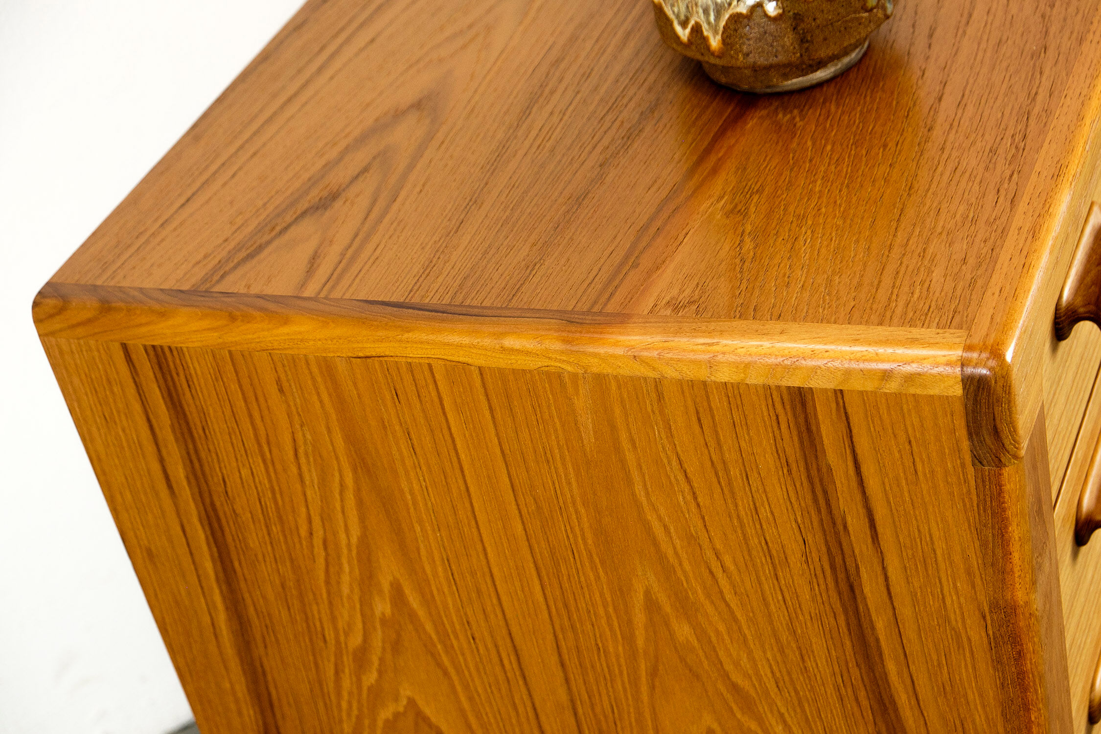 Commode en teck danois de Dyrlund années 1970