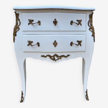 Louis XV chest of drawers