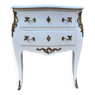 Louis XV chest of drawers