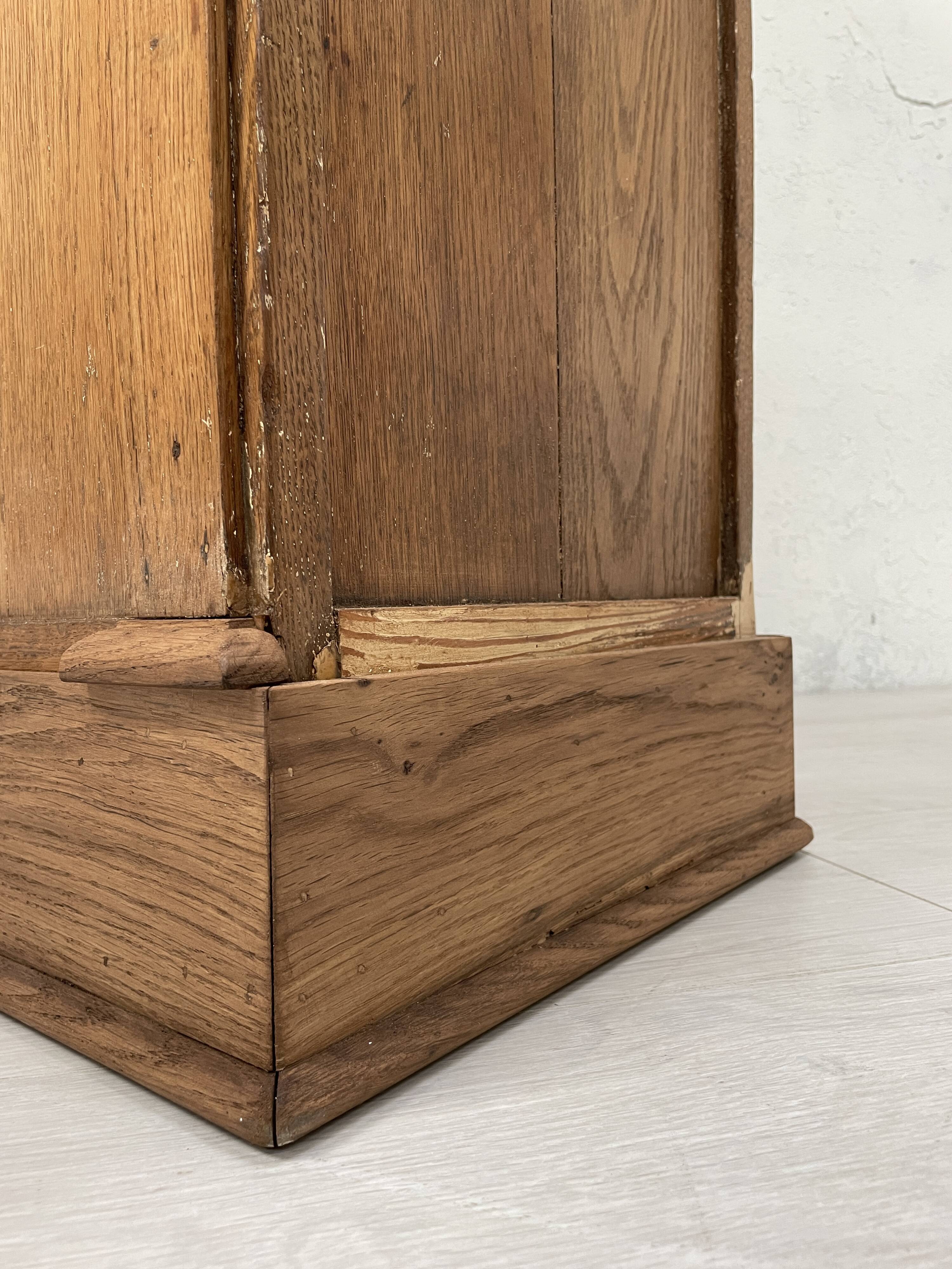 Oak box countertop