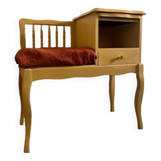 Storage unit - entrance or children's bedroom - reading bench