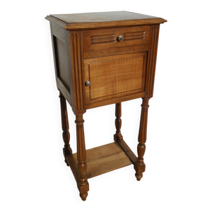 Table de chevet en noyer - louis xvi