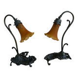 2 lampes en bronze avec abat-jours en tulipes