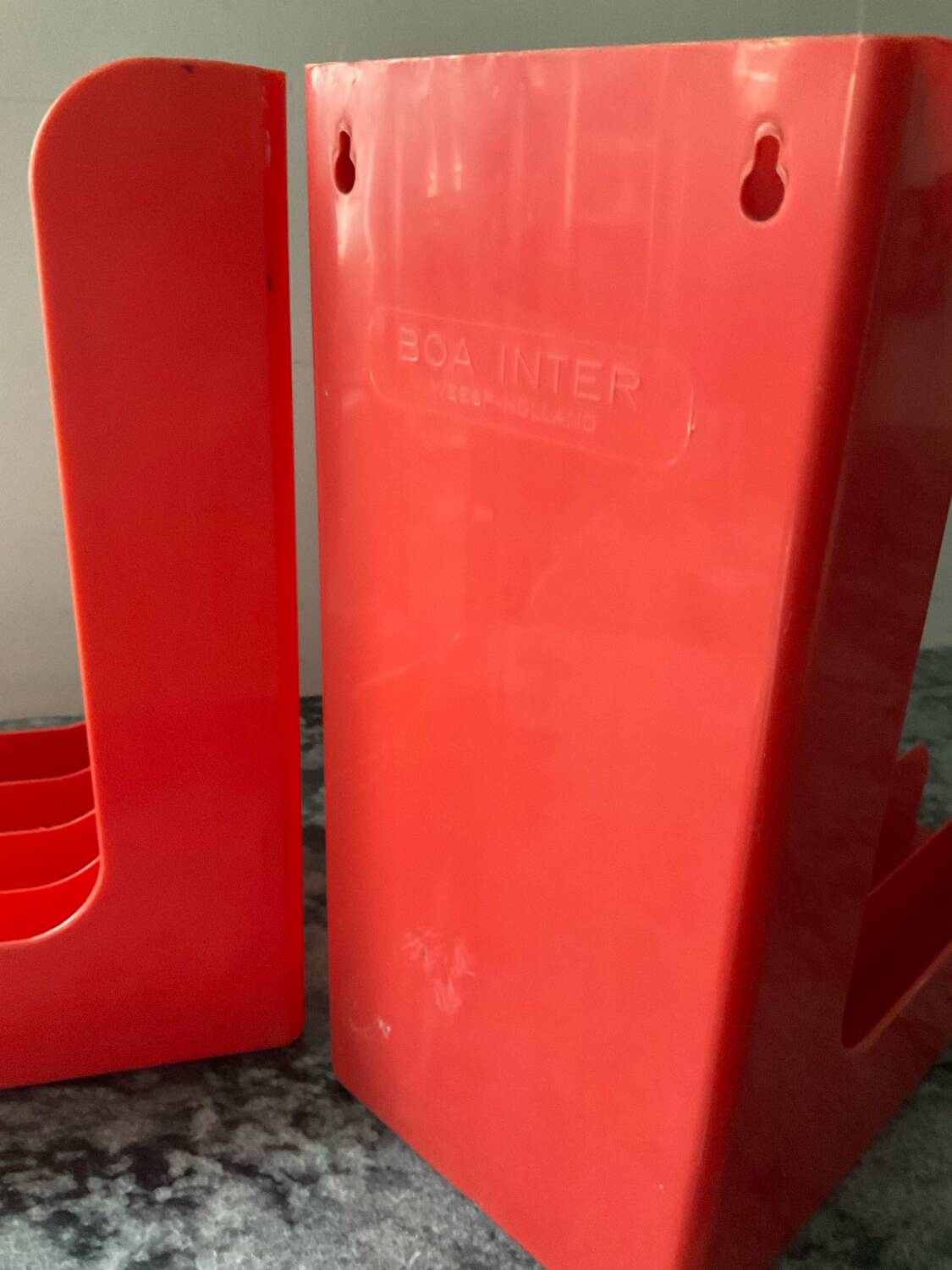 Pair of vinyl storage racks Boa Inter Holland from the 1970s.