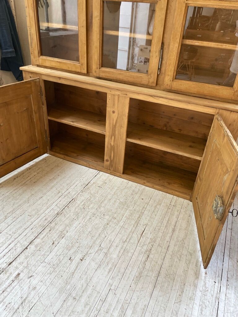 Napoleon oak and pine library