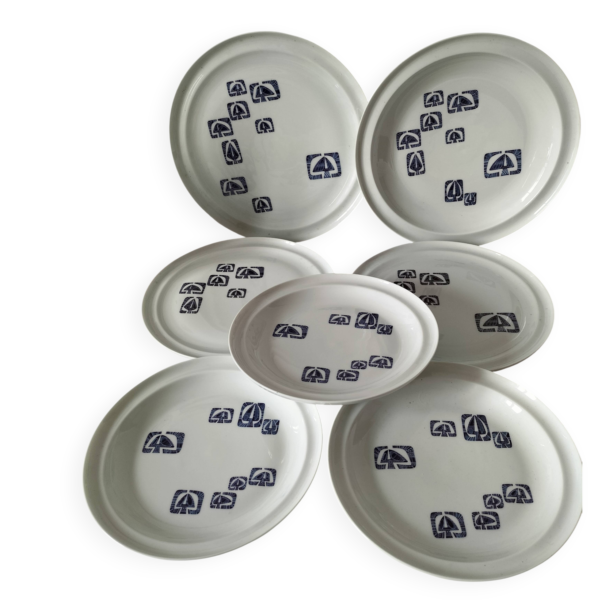 Porcelain set from Paris, Lima decoration – 7 pieces, 1970