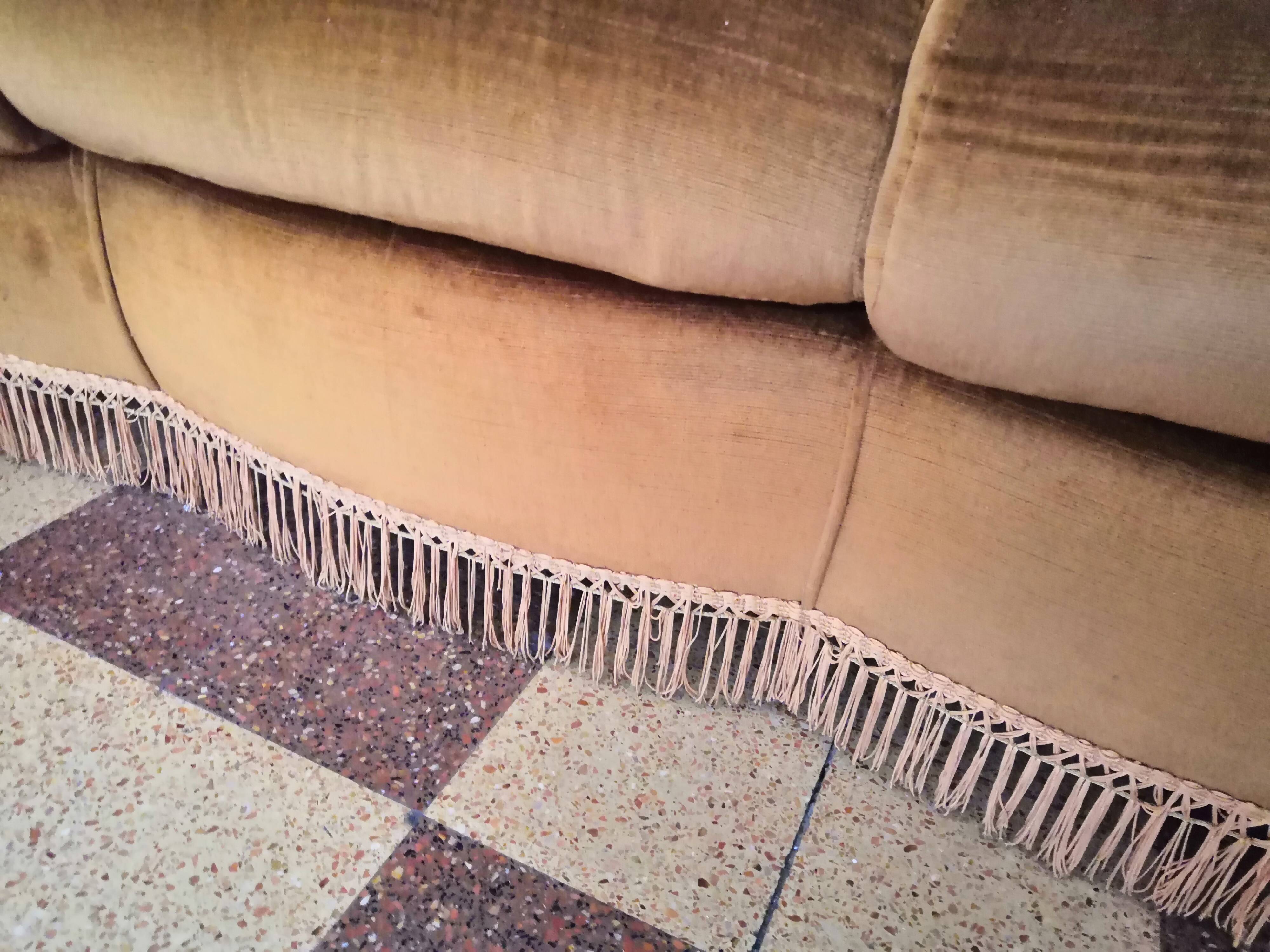 Vintage 3-seater convertible velvet toad sofa