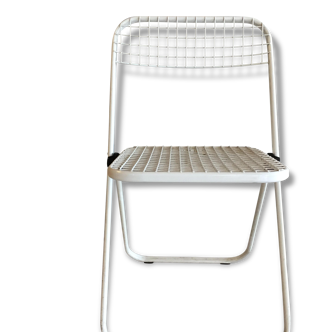 Folding metal chairs