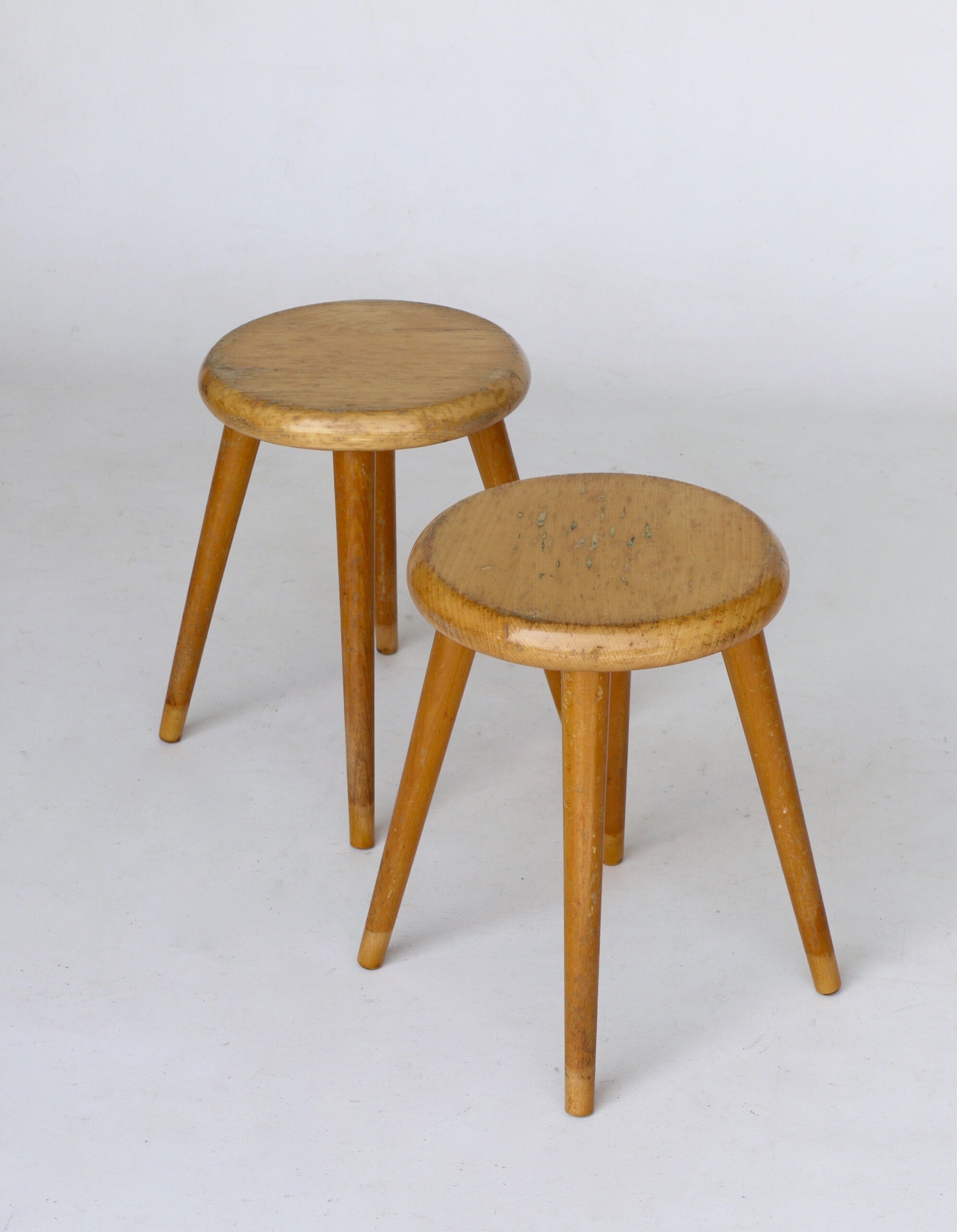 Vintage children's beech wood stools. 1950s. set of 2