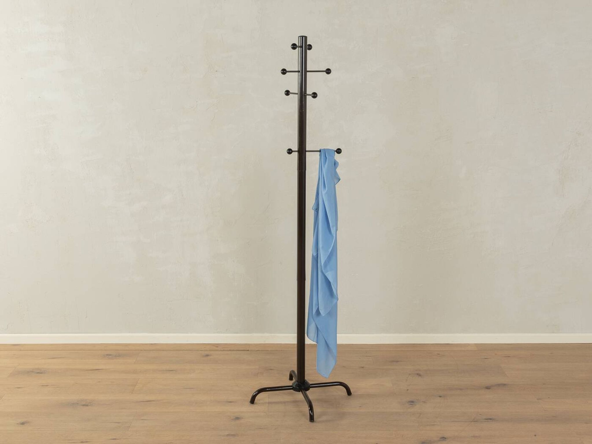 Postmodern coat stand