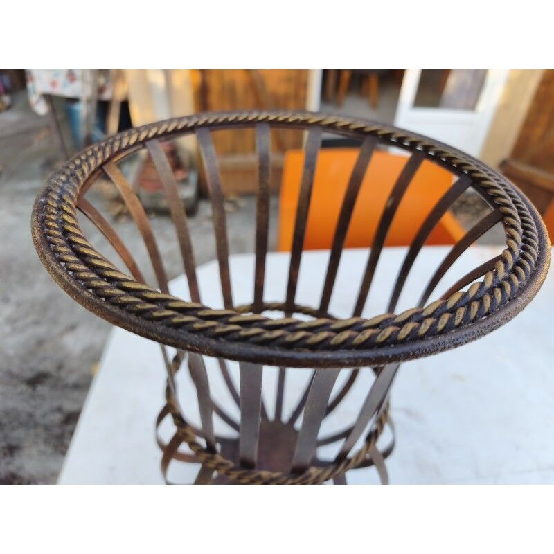 Vase en cuivre