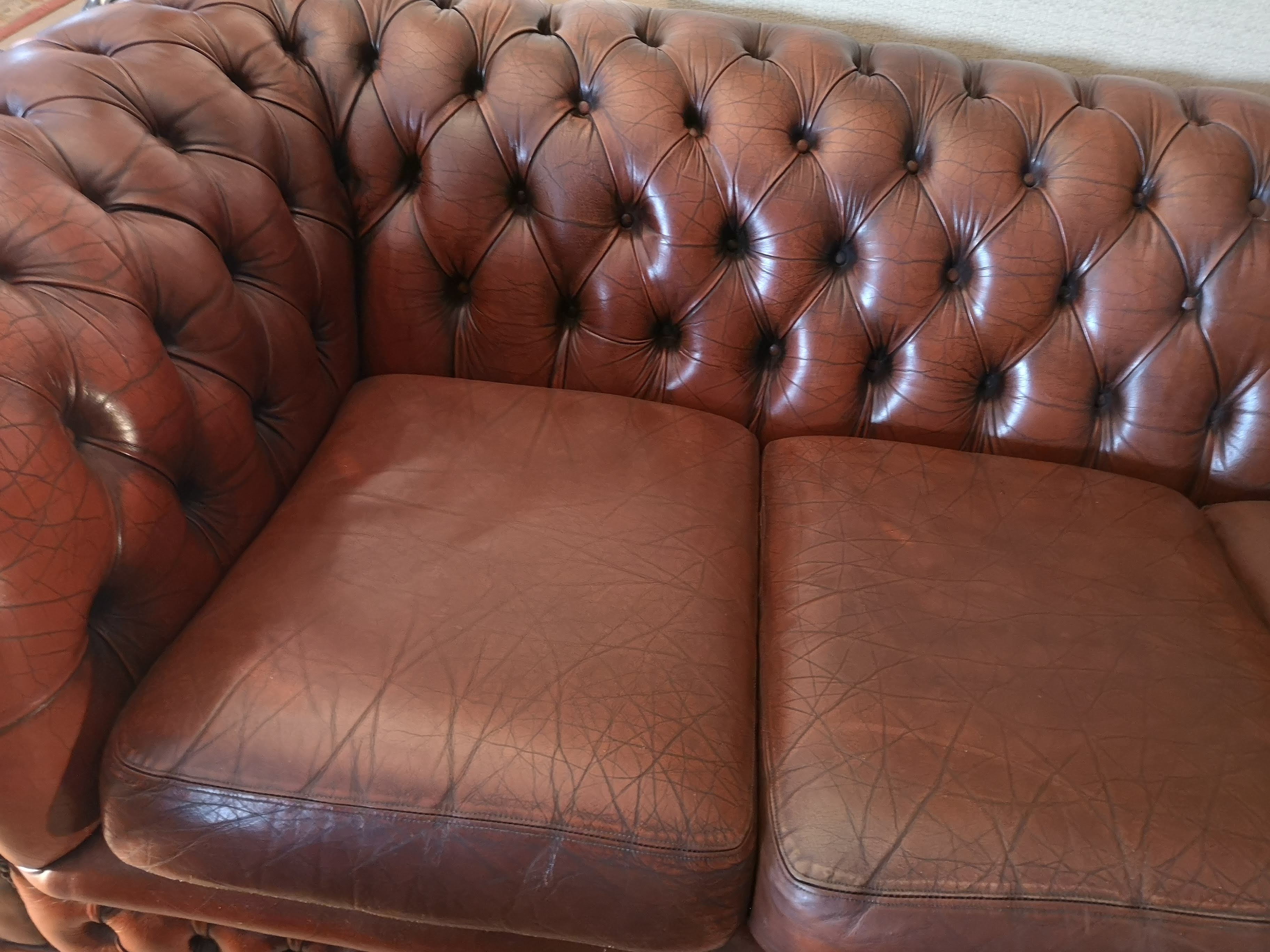 Sofa chesterfield brown leather four seats