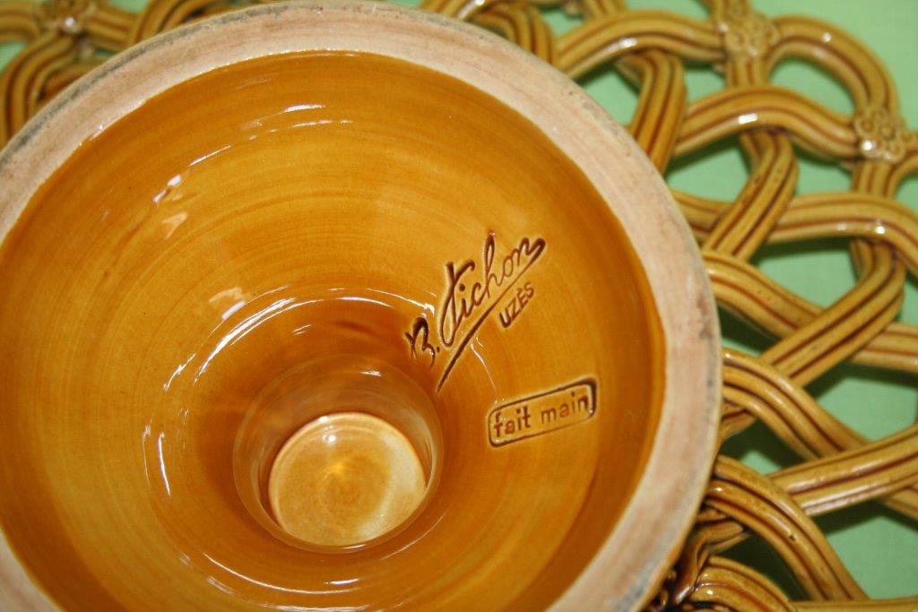 Cut braided ceramic of Uzès