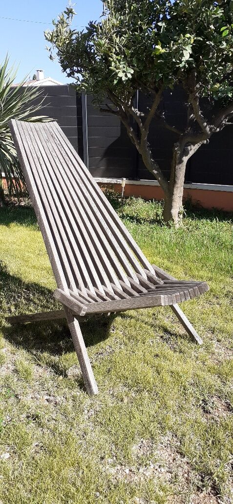 Teak lounge chair