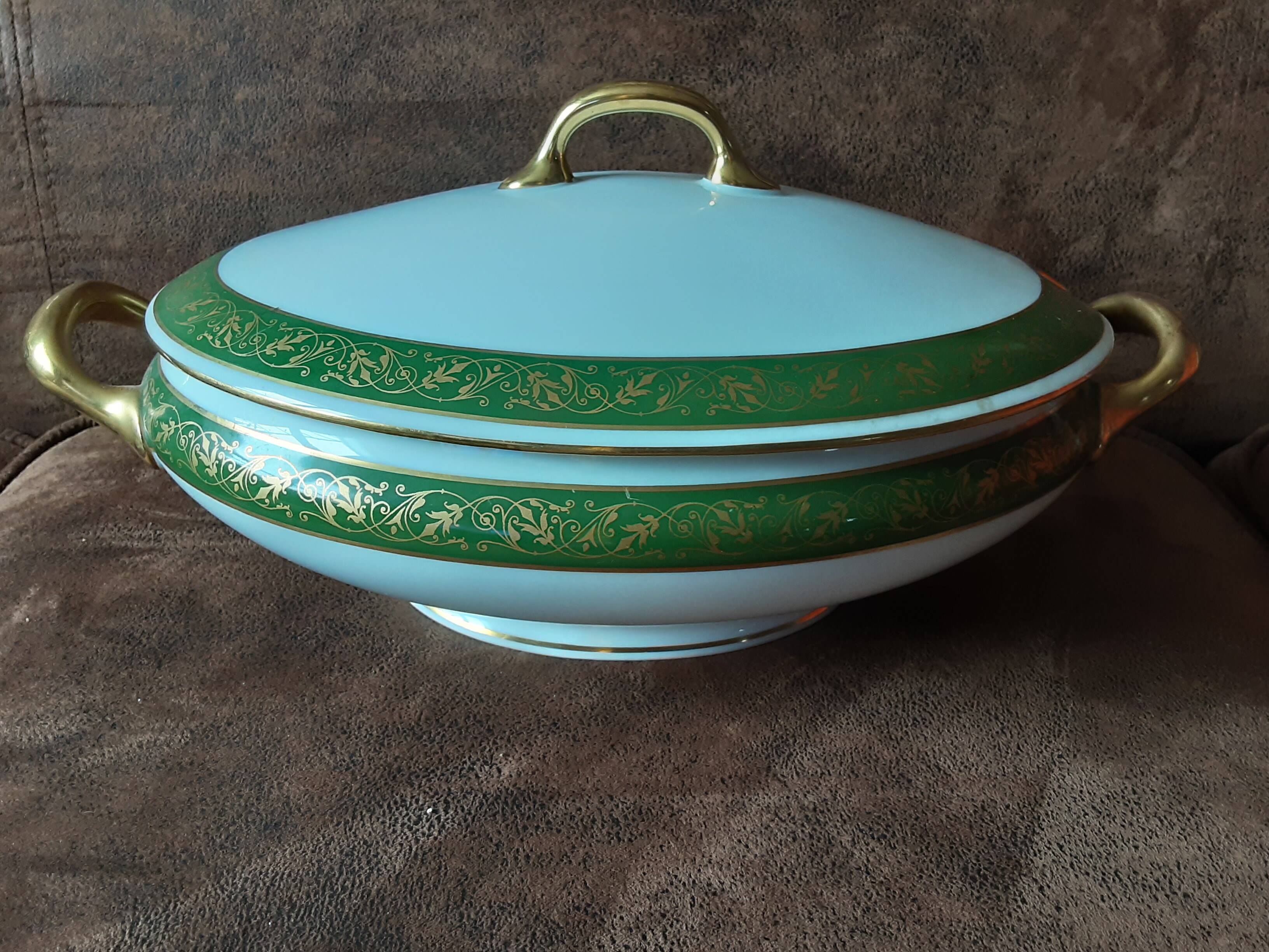 Soupière  Porcelaine Limoges Unic