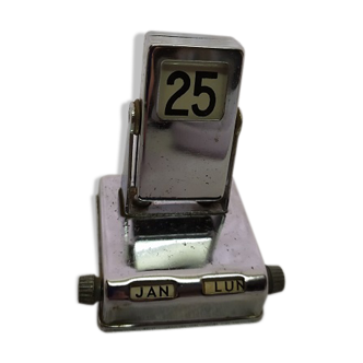 Vintage old rotating rotating office perpetual calendar