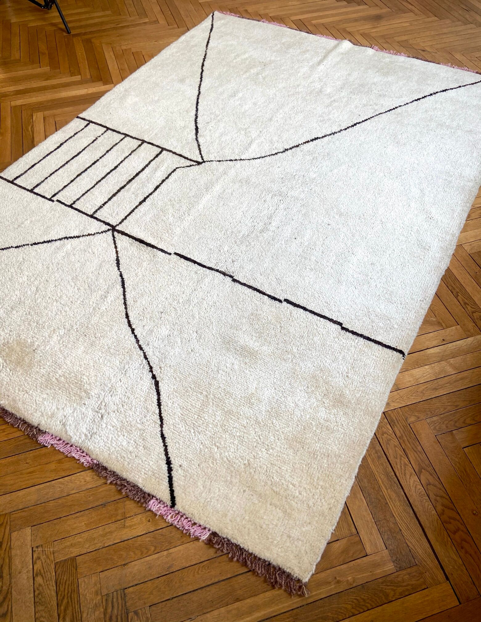 Berber carpet 251 x 172 cm