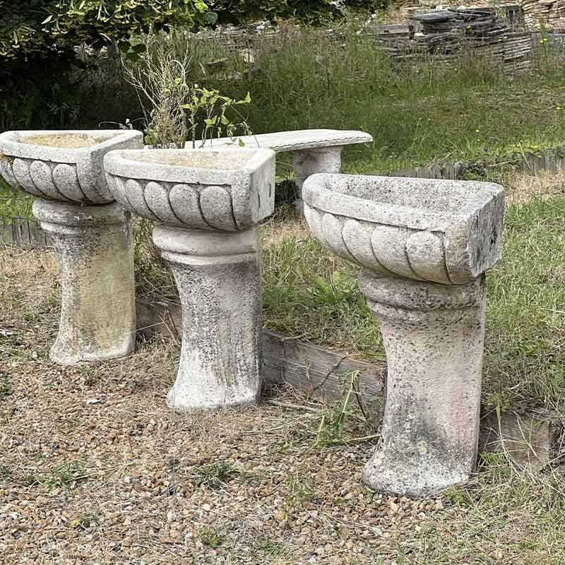 Shell planter 74x50x79cm