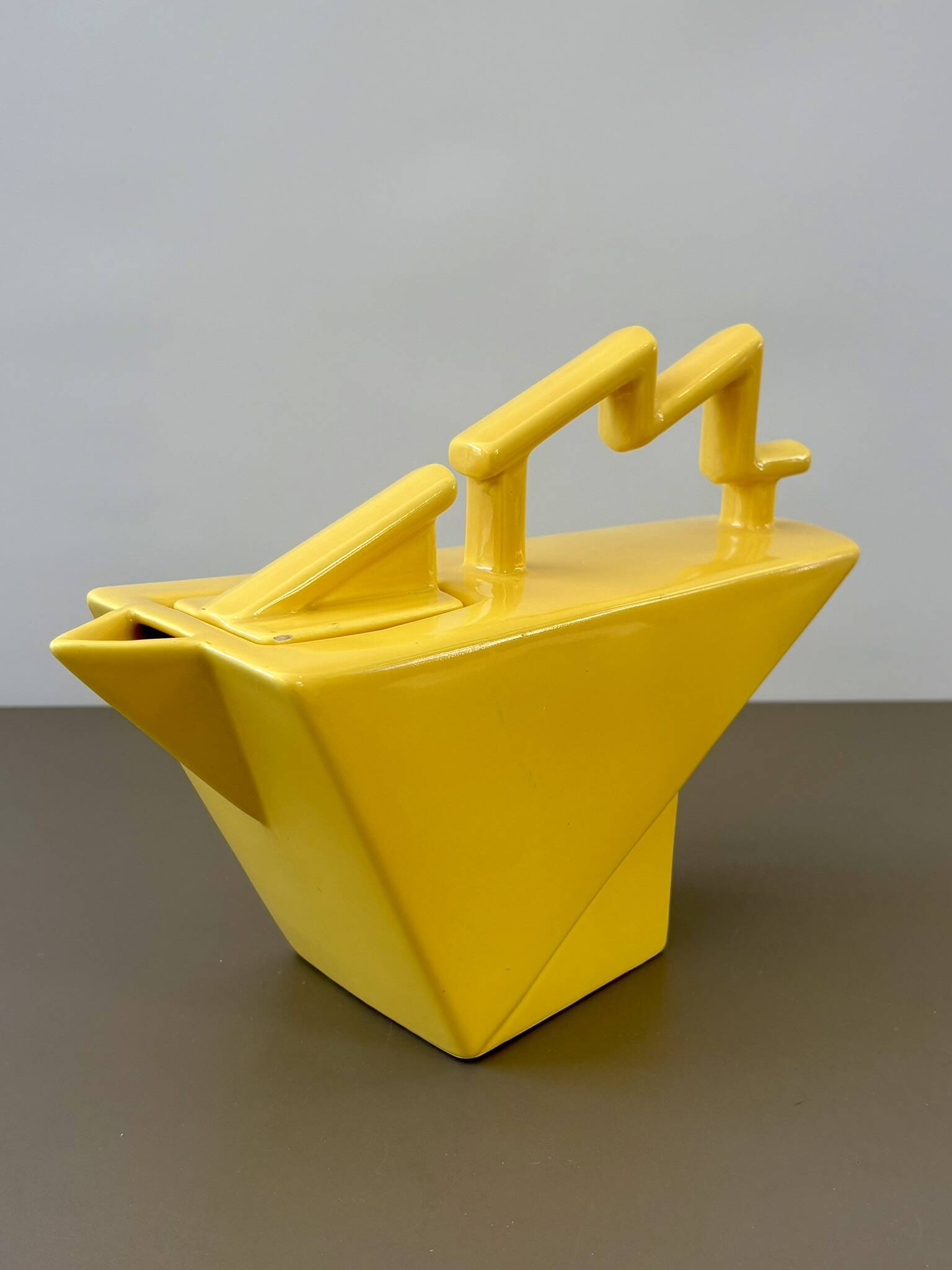 Casenove teapot