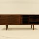 Buffet en palissandre modèle 20 de Niels Otto Møller